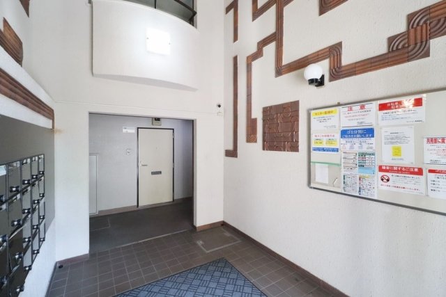 メゾン・ド・ポルトレー405号室 エントランス