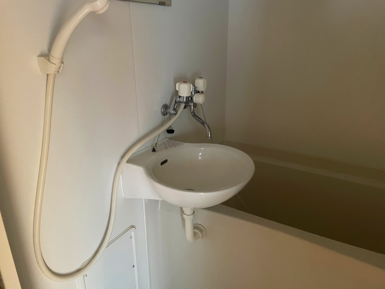 レオパレスコンフォール　白旗 内観