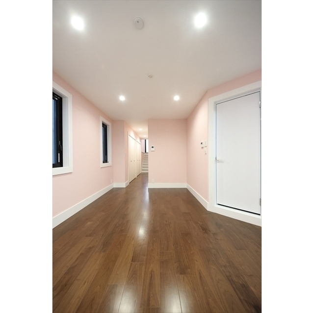 ヴィクトリアン・パレス横浜 内観