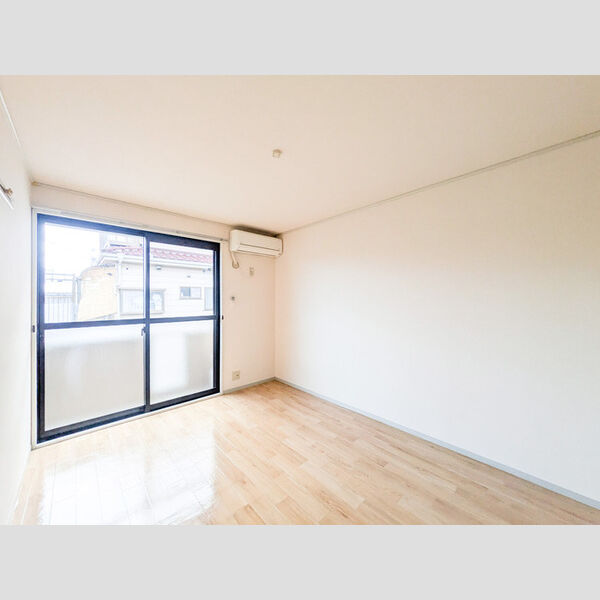 セジュール高富 洋室