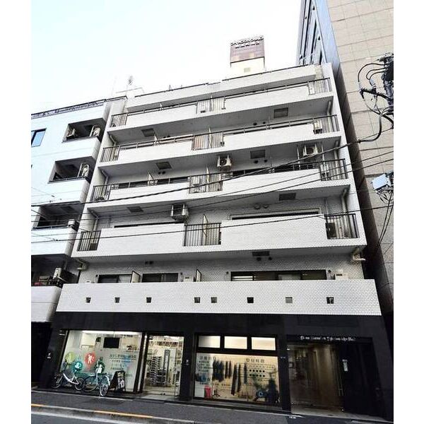 ライオンズマンション新富町第二 外観