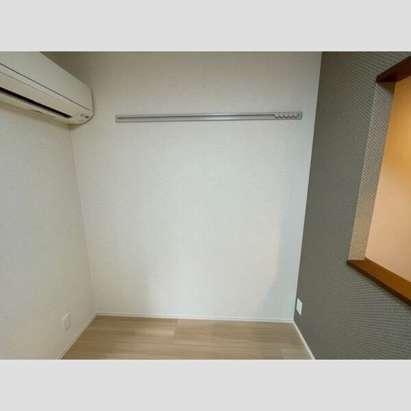 エミネンスⅡ102号室 ハングバー