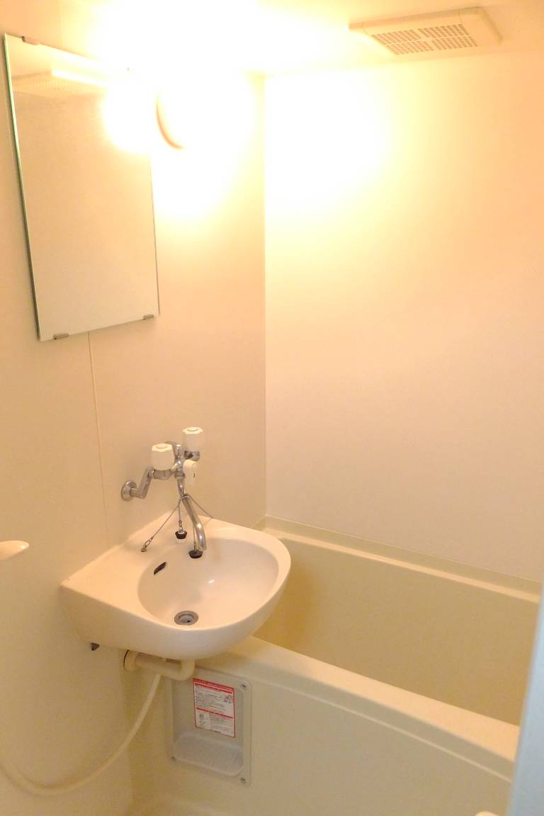 レオパレスＧＲＡＣＥⅢ102号室 インターネット完備