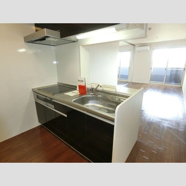 ルーフハウス　A システムキッチン