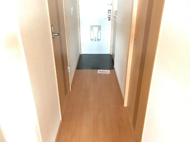 グローリー　パレス 廊下