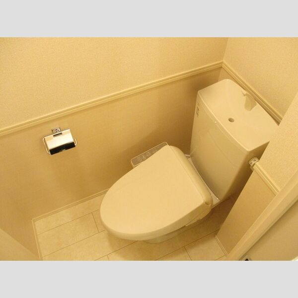 エトワールリビング トイレ(温水洗浄暖房便座)