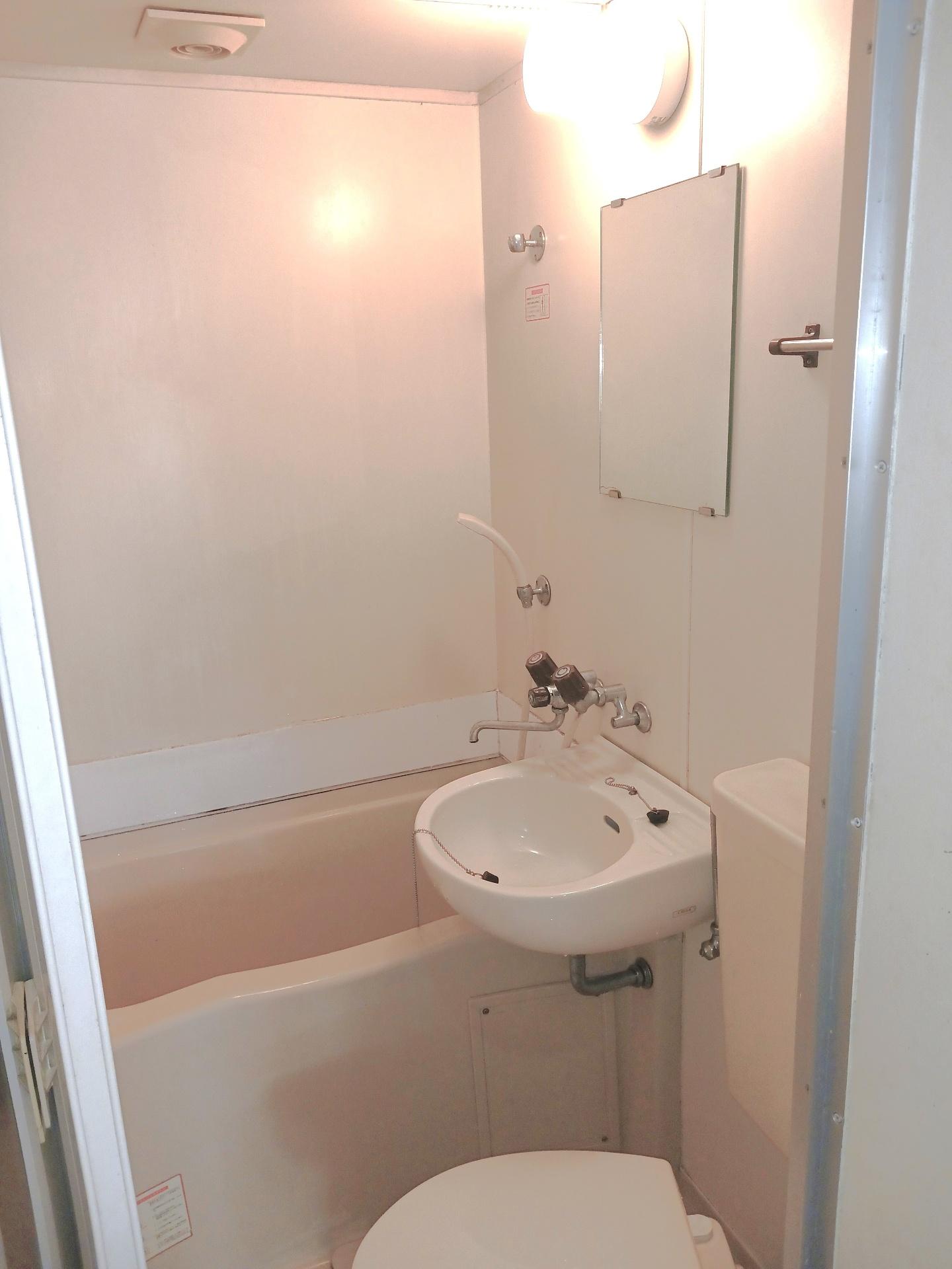 レオパレスさがみ野第11103号室 お風呂