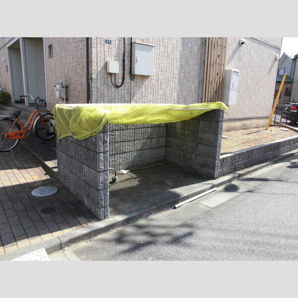 グレイスタウン蘇我　A ごみステーション