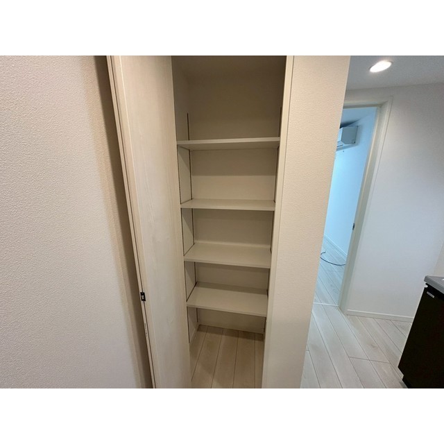 エクセラン竹ノ塚304号室 内観