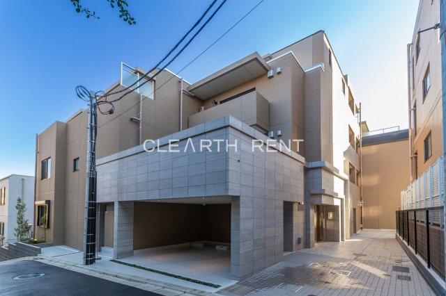 コンシェリア馬込 ＴＨＥ ＲＥＳＩＤＥＮＣＥ地下1階 ★築浅物件・敷金礼金ゼロ★