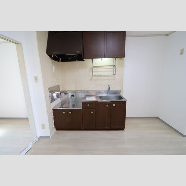 メゾンフェール105号室 キッチン