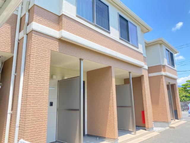 リバーサイド　グリーン 外観写真（昼）