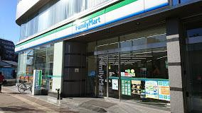 ヴェルト池袋 【コンビニエンスストア】ファミリーマート 豊島高松一丁目店まで75ｍ