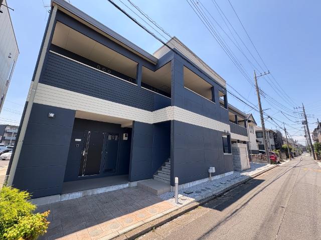 シャノアール 外観写真（昼）