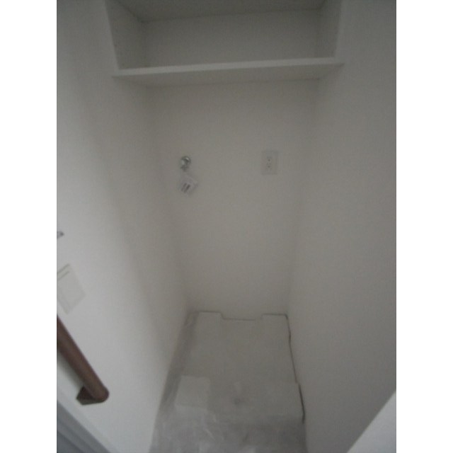 プライムガーデン若木0206号室 室内洗濯機置場