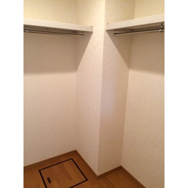 アムール 南街 内観