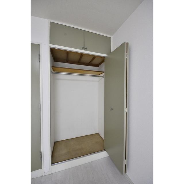 エステージ井荻1階 収納