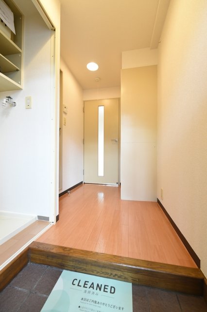 新中野スカイレジテル 玄関