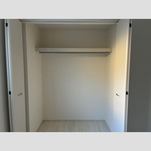 リーブルファイン若葉桜木101号室 収納