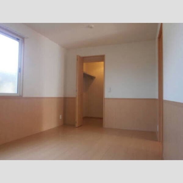 カメリアコート　Ⅰ 洋室【7.5帖】ウォークインクローゼット