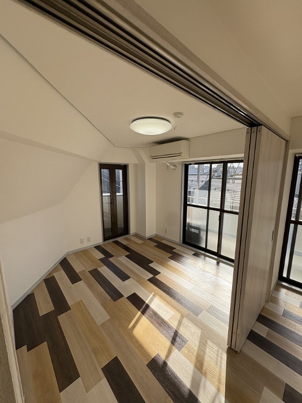 カーサケイワイNo.2 リビング