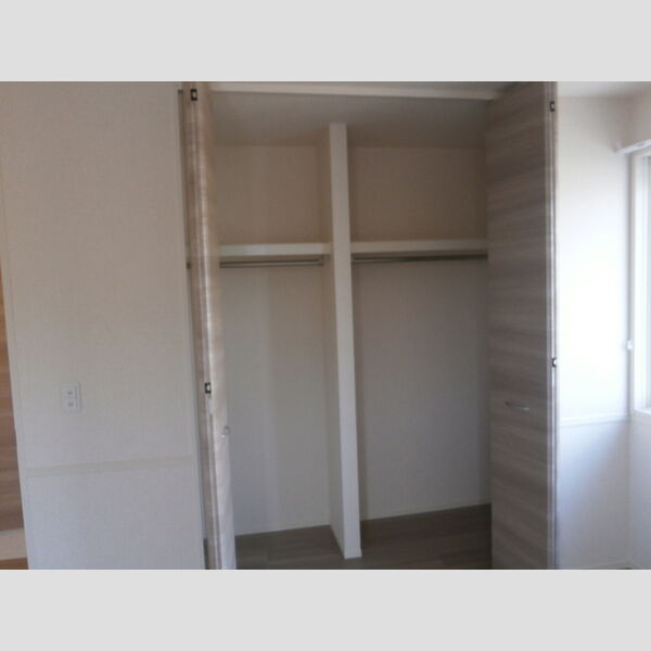 サンモール クローゼット