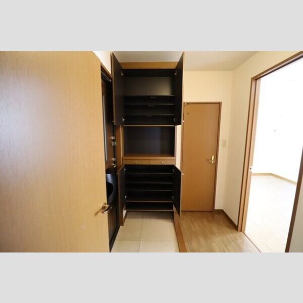 エクレーレ　B シューズボックス