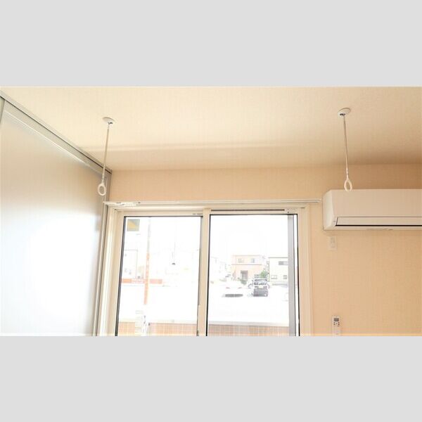 Le Ginkgo102号室 室内物干し