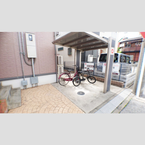 ビリジャン103号室 駐輪場