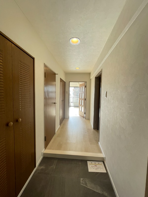 TraValore淵野辺3階 玄関