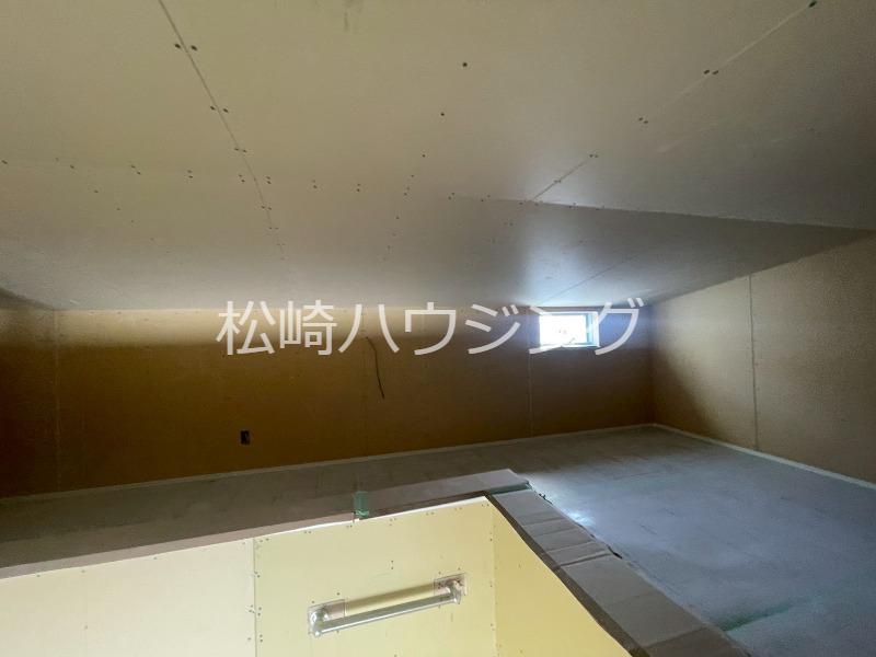 AW中野松が丘2階 内観