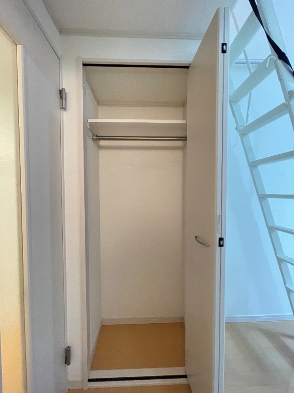 シャイニーソフト新宿御苑1階 部屋その他