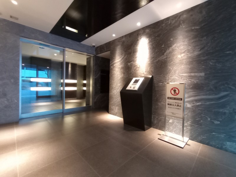 クレイシア秋葉原ラグゼスウィート4階 エントランス