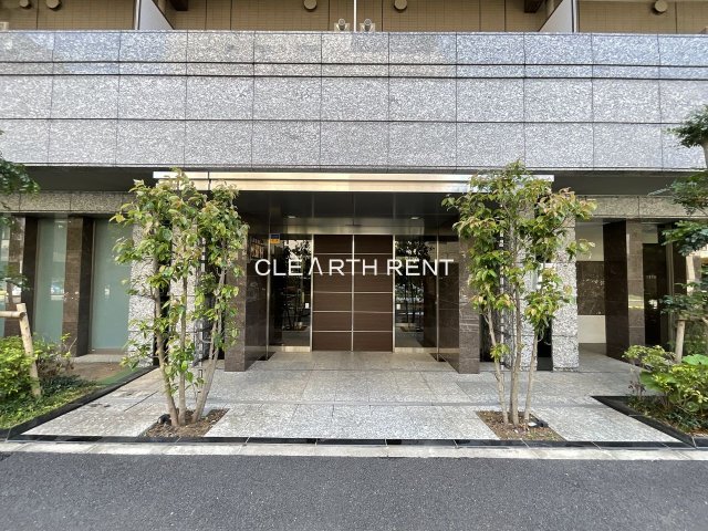 コンシェリア東京 ＢＡＹＳＩＤＥ ＣＯＵＲＴ4階 上質な雰囲気のエントランス