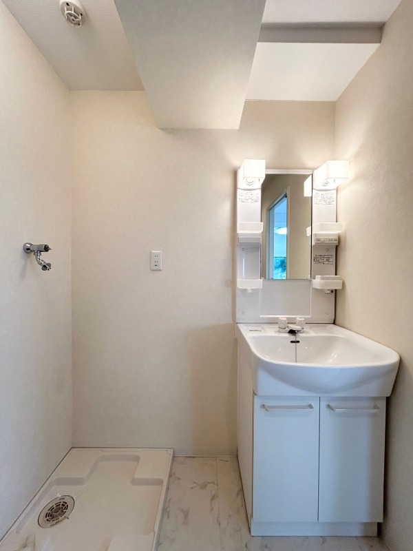 ベルセル南青山 独立洗面化粧台