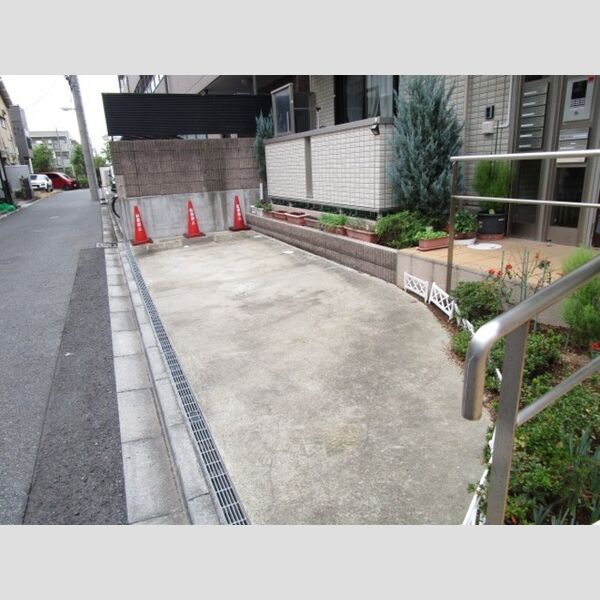 ベイサイドMu∞ 駐車場(要空き確認)