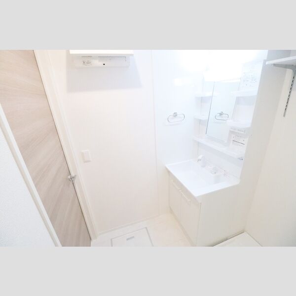 Briller 東大宮 洗髪洗面化粧台