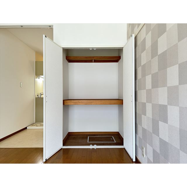 メゾンアゼリア 大型収納