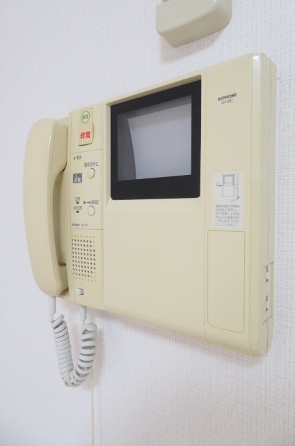 ガーラ渋谷常磐松1階 TVモニター付きインターホン