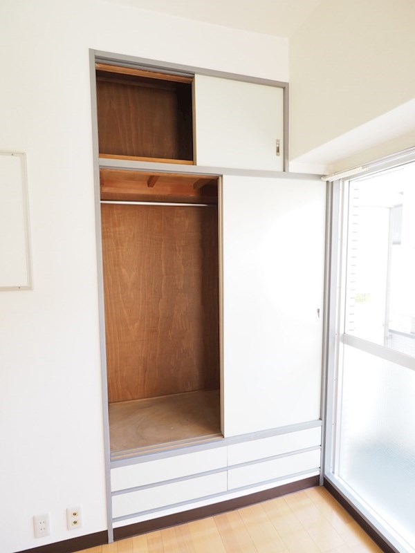 アネックス国領3階 収納