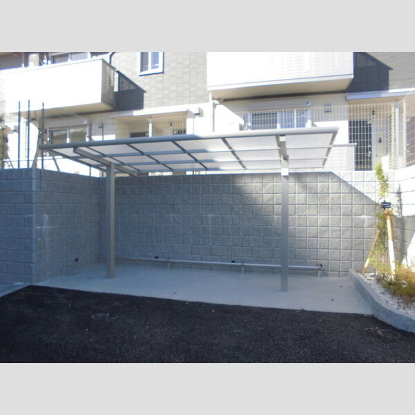 プレミアムリコス　壱号館 駐輪場