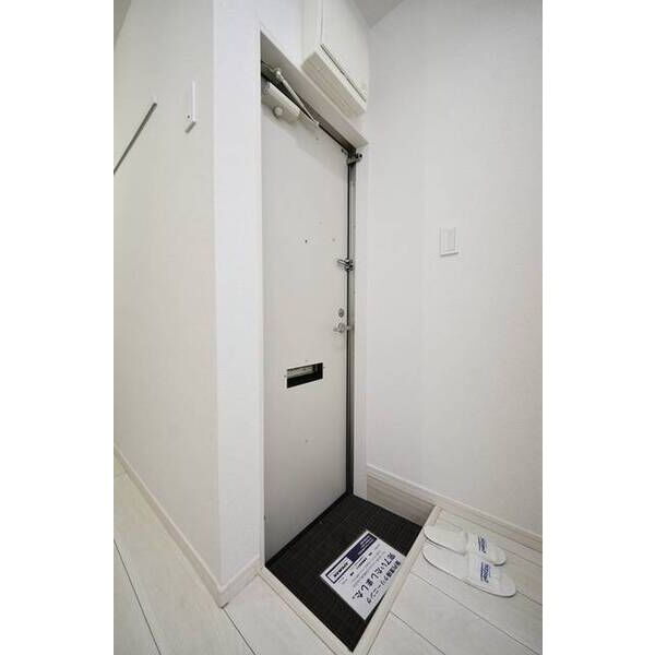 リプロンビギン三軒茶屋Ⅱ 玄関