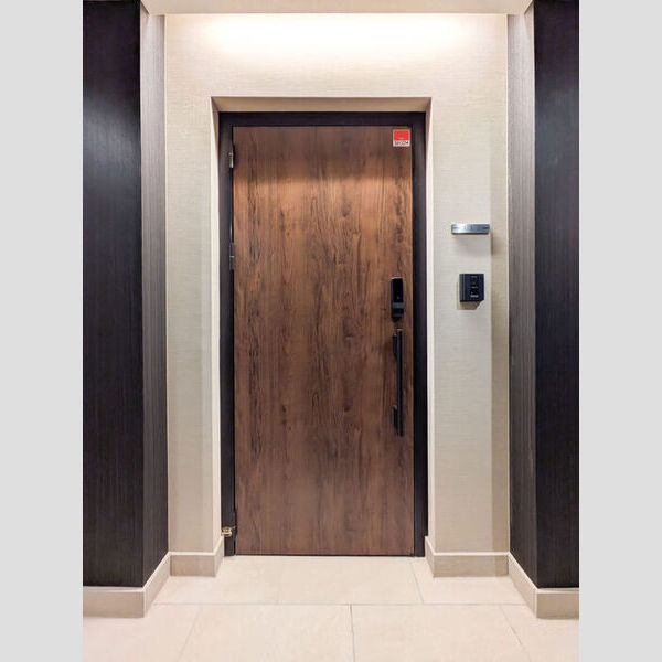 Grace Court YAMATO 玄関ドア