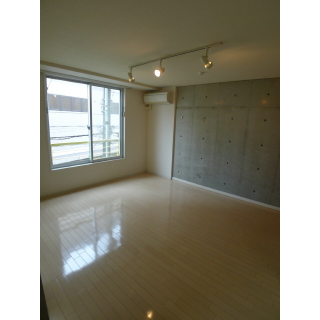 ZESTY松陰神社 内観