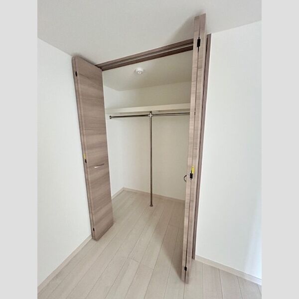 カスタリア西船橋Ⅱ0206号室 収納