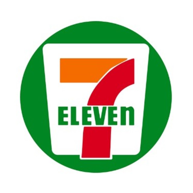 ＹＯＫＯＨＡＭＡ　ＡＲＴ　ＨＩＬＬＳ　ＺＥＲＯ0702号室 セブンイレブン横浜反町駅前店