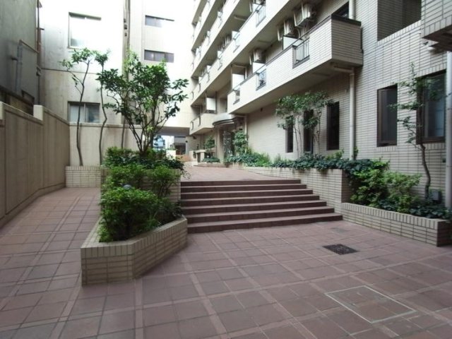 大塚台パークサイドハイツ エントランス