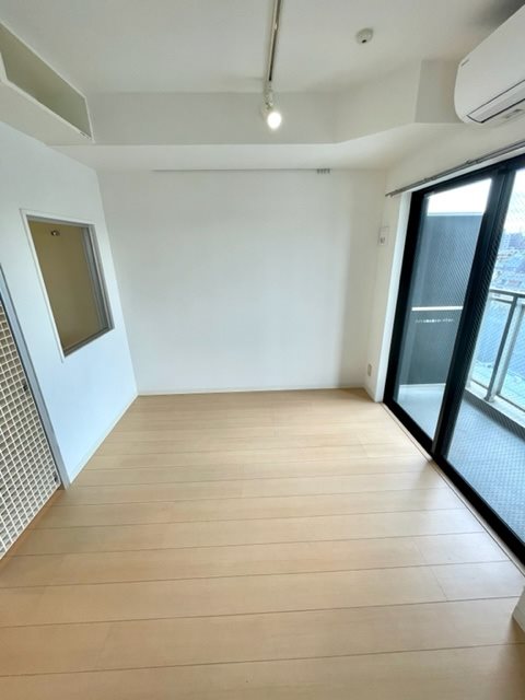 レジディア市谷薬王寺5階 寝室