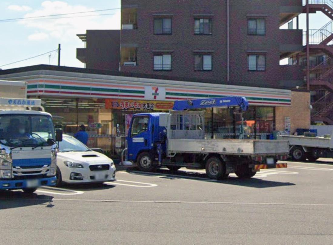 船橋市飯山満町２丁目戸建て 【コンビニエンスストア】セブンイレブン 船橋飯山満町2丁目店まで245ｍ