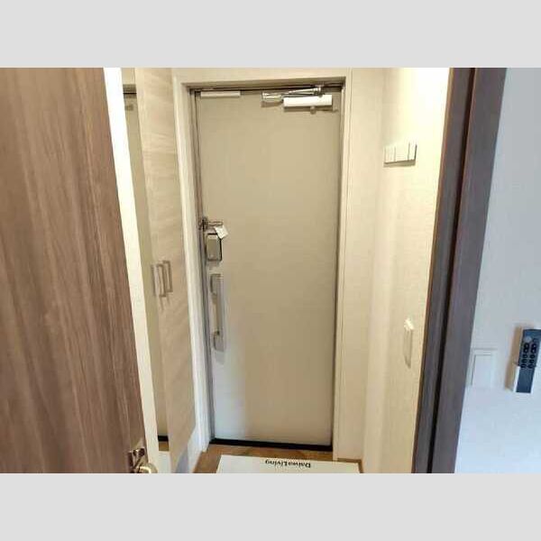 D-ROOM豊田 玄関
